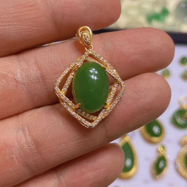 和田玉（碧玉）颈饰银S925镀金镶嵌