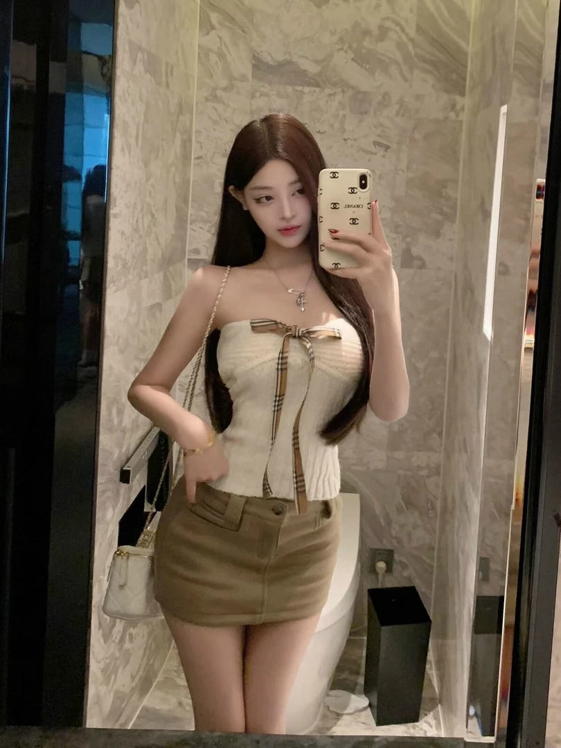 纯欲风辣妹性感抹胸针织背心蝴蝶结内搭上衣高腰显瘦包臀短裙套装