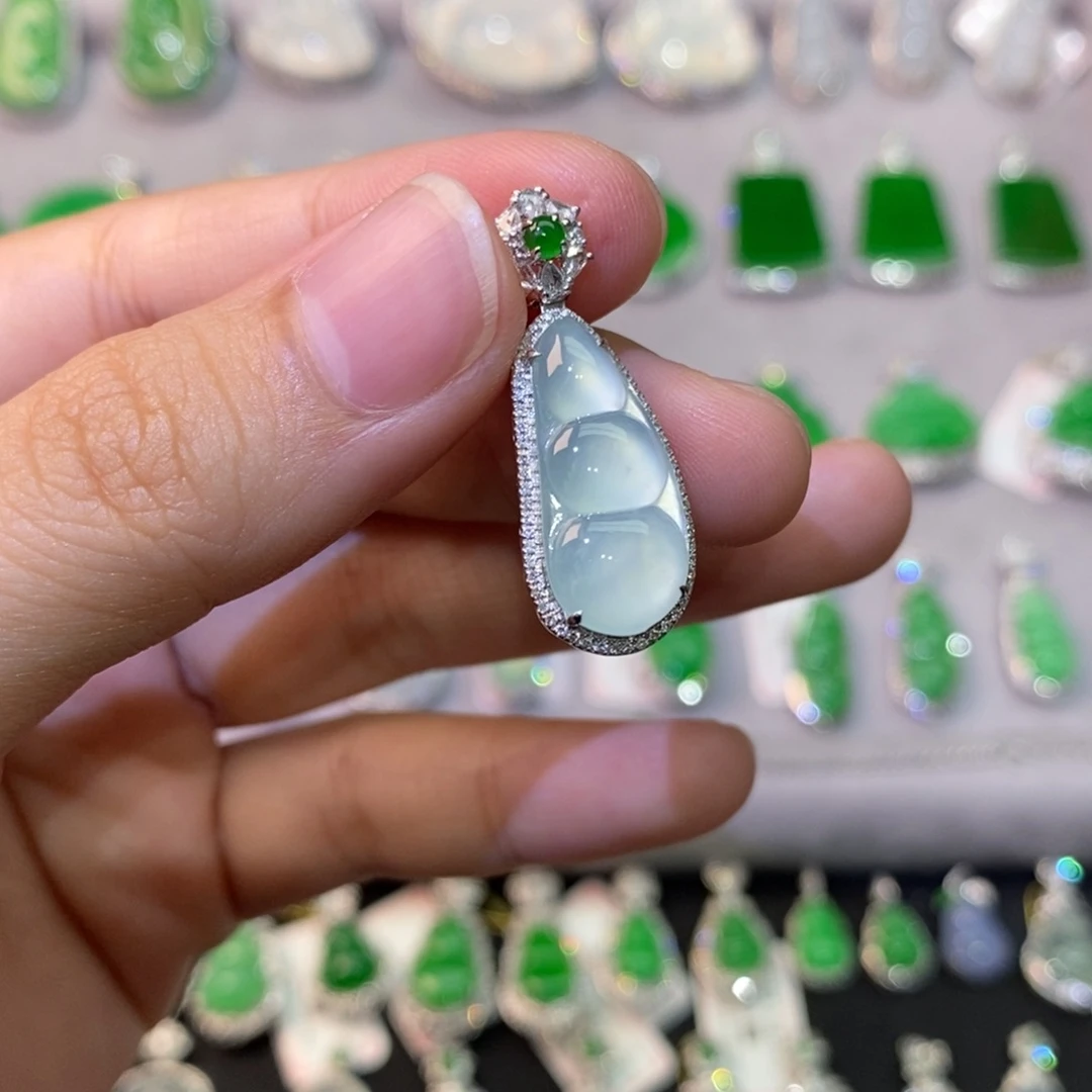 翡翠18K金镶嵌吊坠(不含链)
