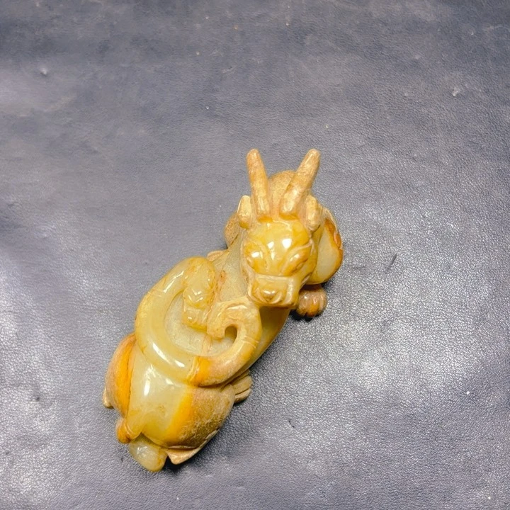 和田玉把件未镶嵌