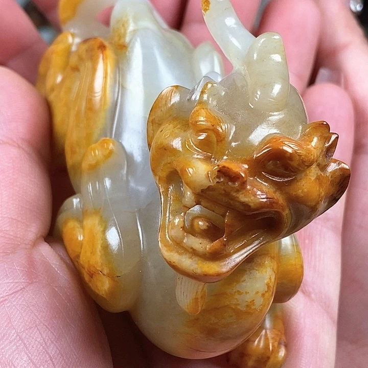 和田玉挂件未镶嵌快**者