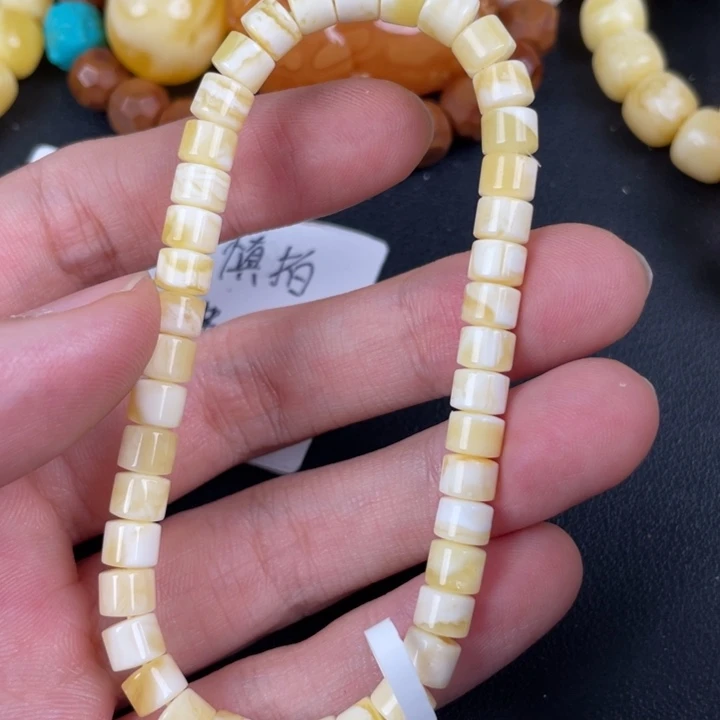 琥珀裸石未镶嵌天然91