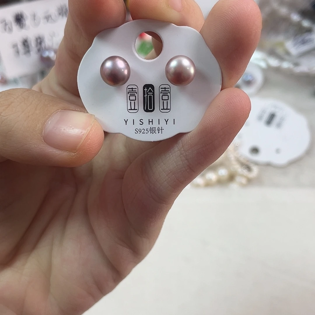 淡水珍珠耳饰未镶嵌