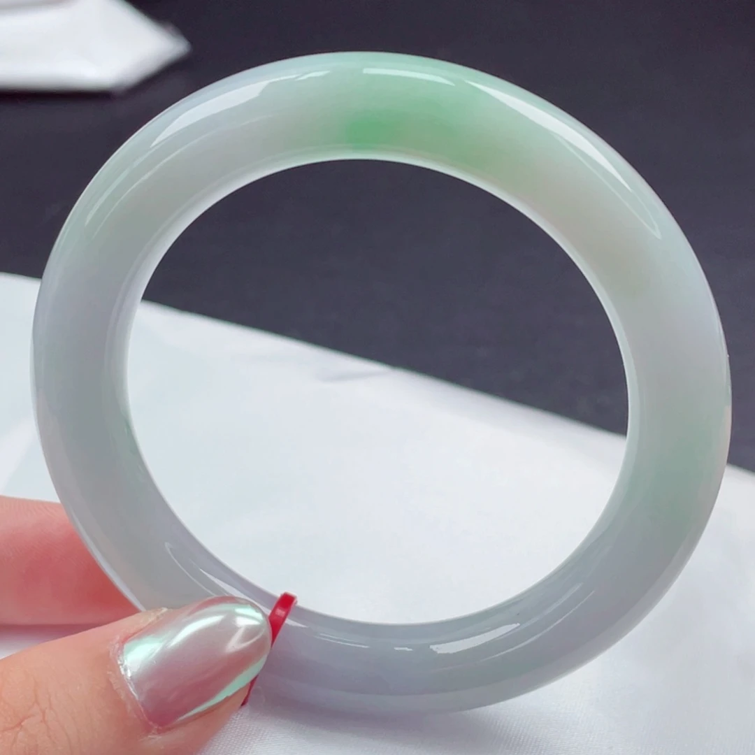 翡翠未镶嵌手镯55圆条