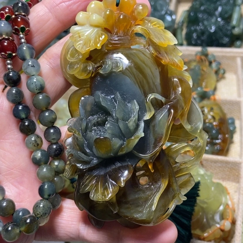 【闪购商品】未镶嵌蛇纹石玉颈饰ღ***