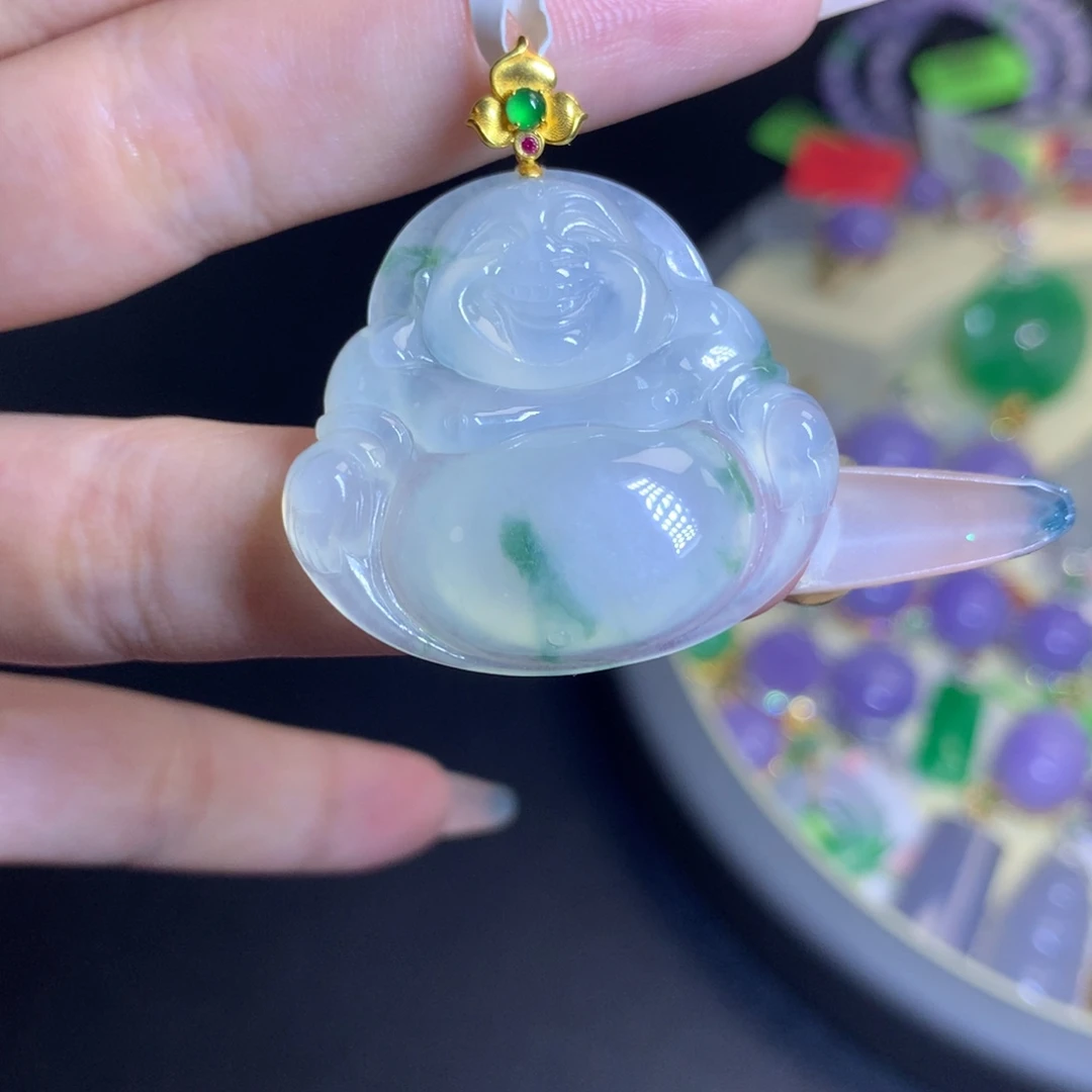 翡翠18K金镶嵌颈饰