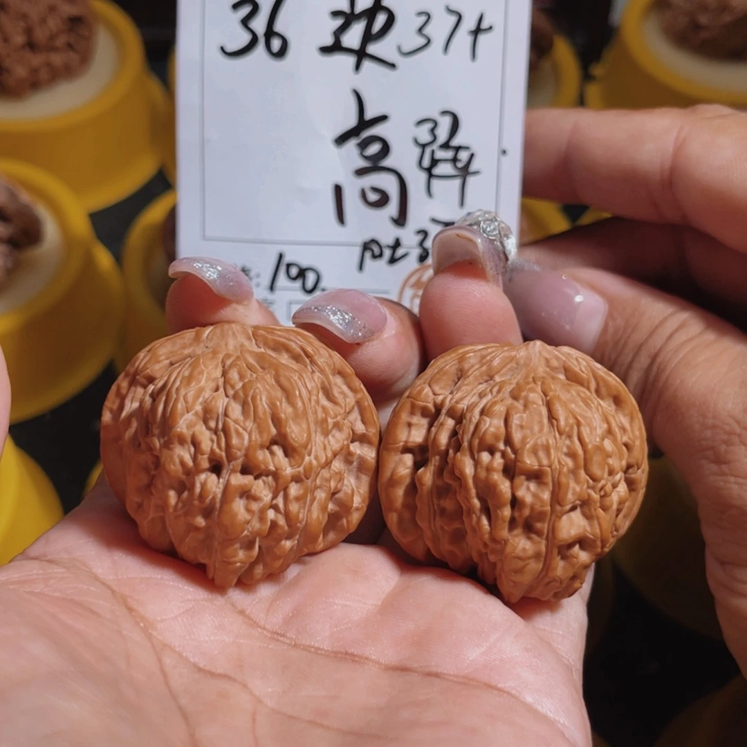 文玩核桃吊坠36号汉高楼