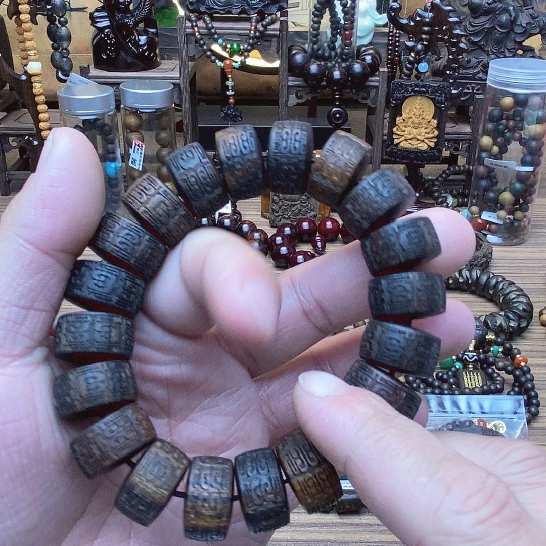 滴血莲花菩提手串