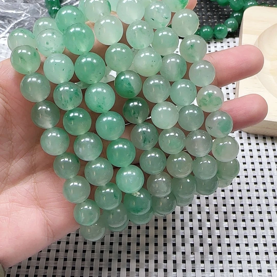 石英质玉手串未镶嵌云**风