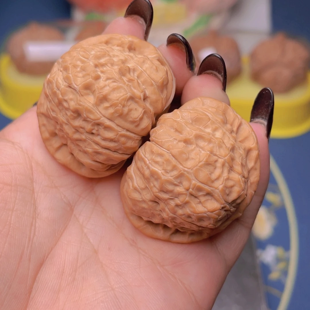 文玩核桃把件七*南瓜墩42