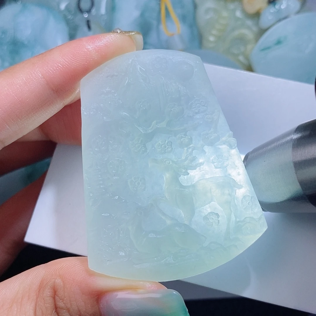 定制翡翠未镶嵌毛货付款后确认抛光