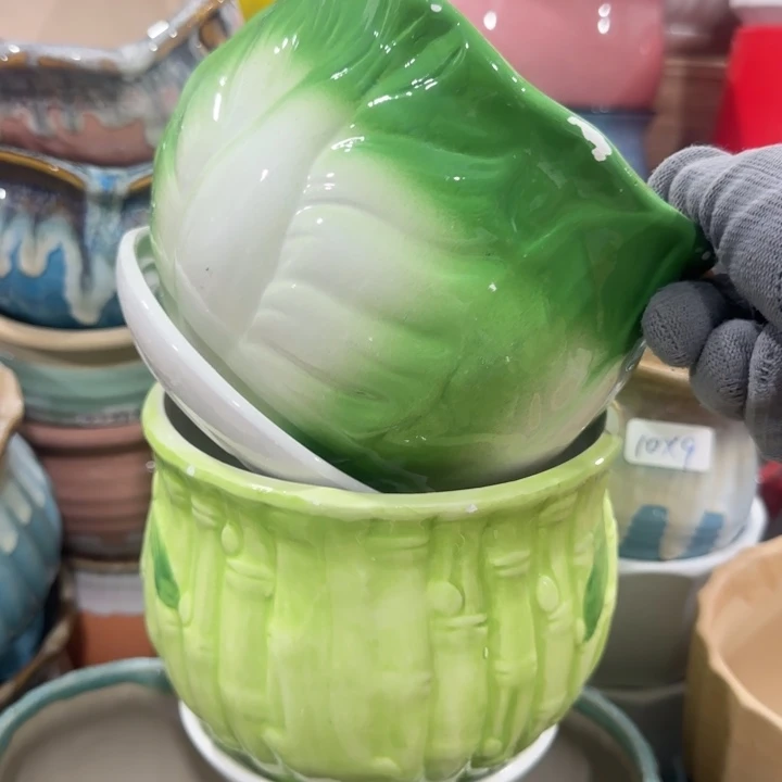 凑9块包邮，有孔，陶瓷花盆