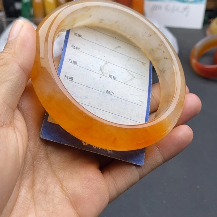 石英质玉未镶嵌手镯