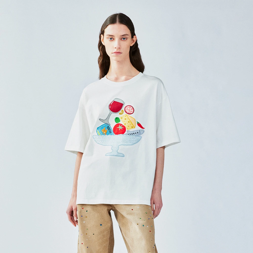 UOOYAA/乌丫2025夏季新款「爱与食物」美食餐盘贴布刺绣T恤4215