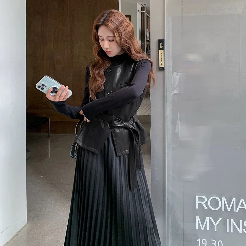 妮妮家627秋冬新款系带收腰马甲+长袖百褶连衣裙两件套