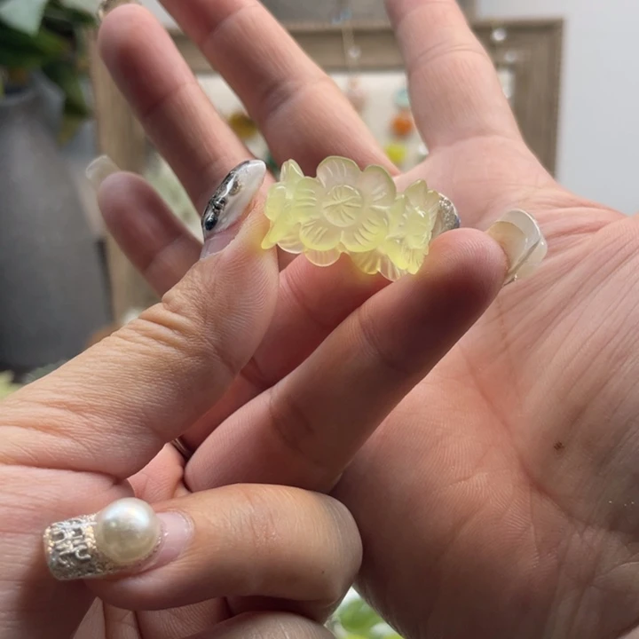 蛇纹石玉戒圈未镶嵌一****仙