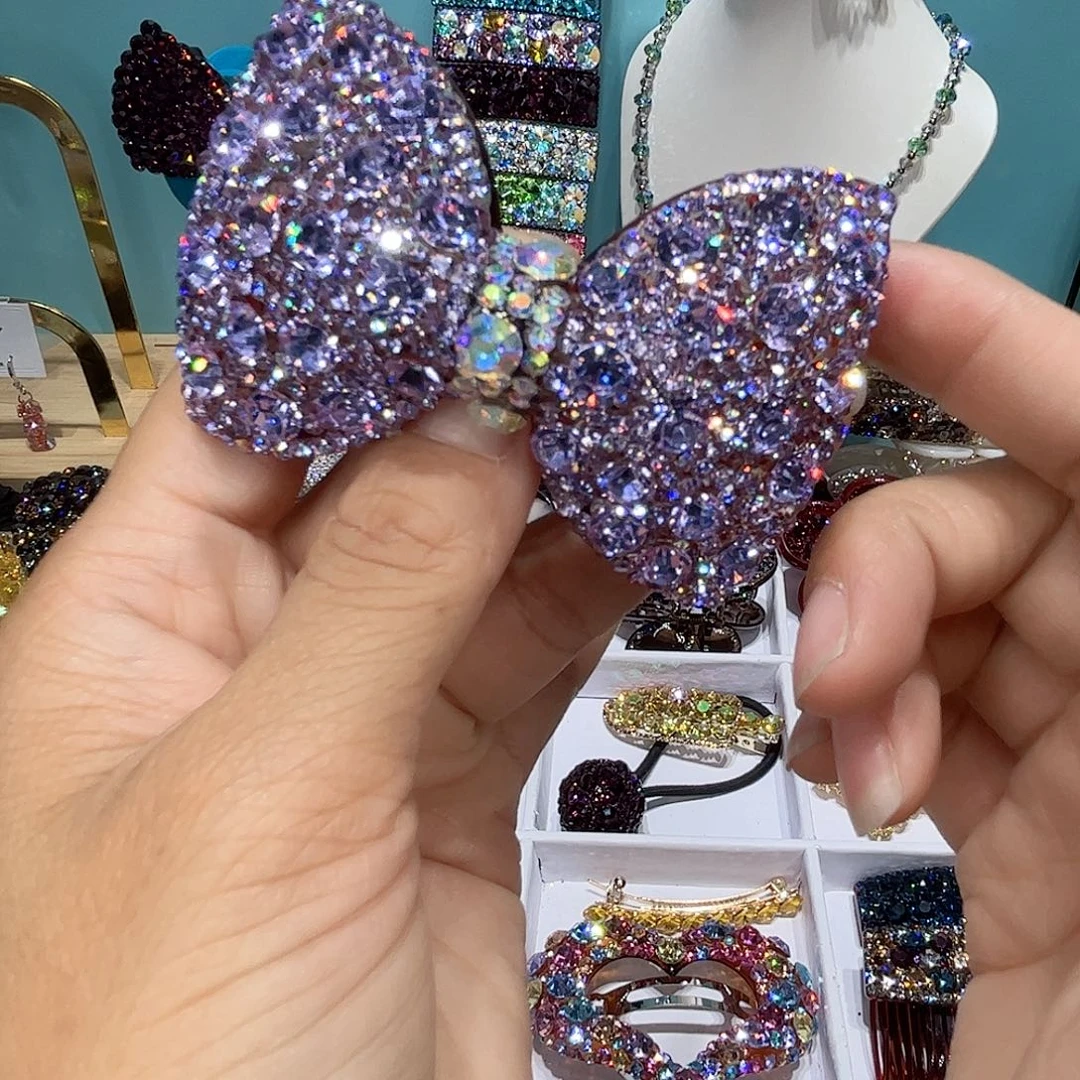 淡***然皮质铁合金发出去的时候