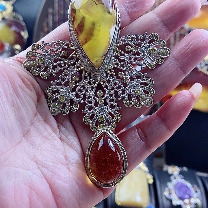 琥珀颈饰银S925镶嵌吊坠