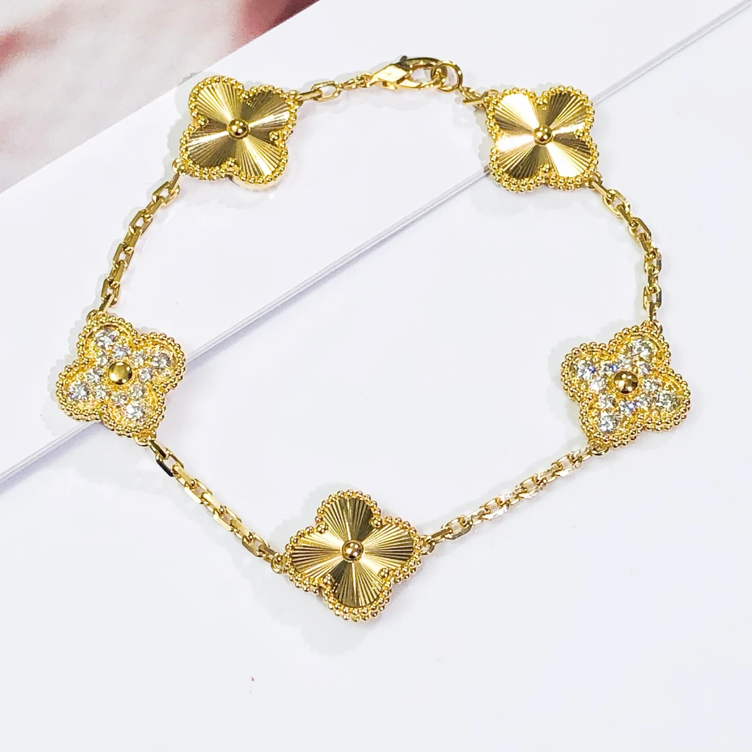 【重金版】18K金镭射间钻石手链时尚轻奢浅金黄