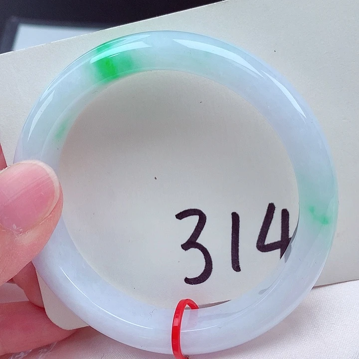 翡翠未镶嵌手镯翡翠