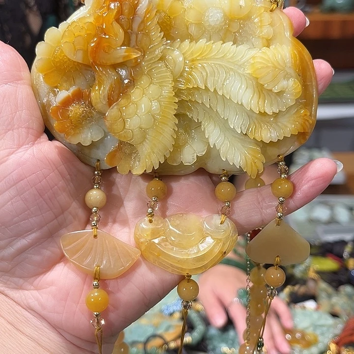 未镶嵌岫玉毛衣链