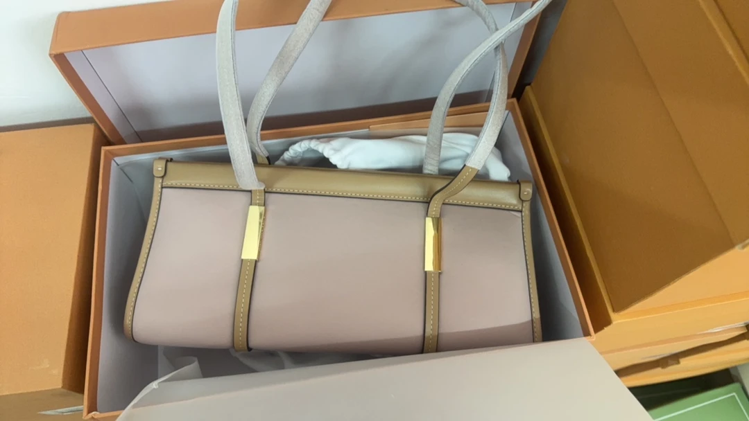 *颂 亚比该系列法棍包