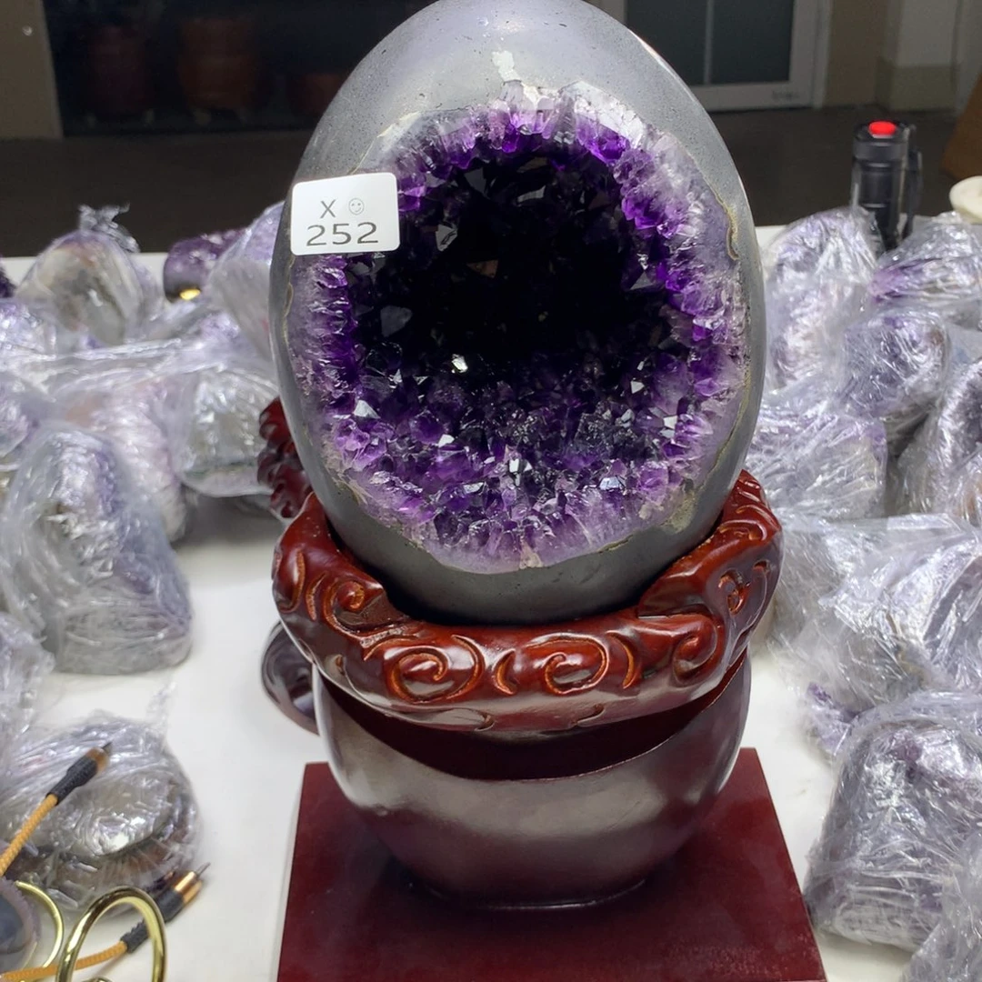 未镶嵌紫晶大型摆件（非配饰）卡*