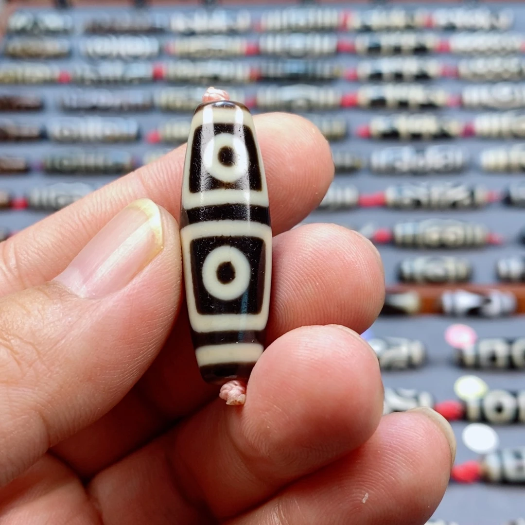 玛瑙/玉髓颈饰未镶嵌F**头