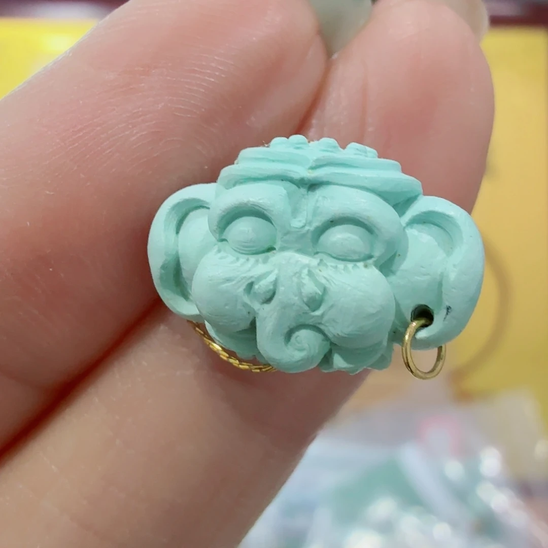 未镶嵌绿松石珠宝奇石