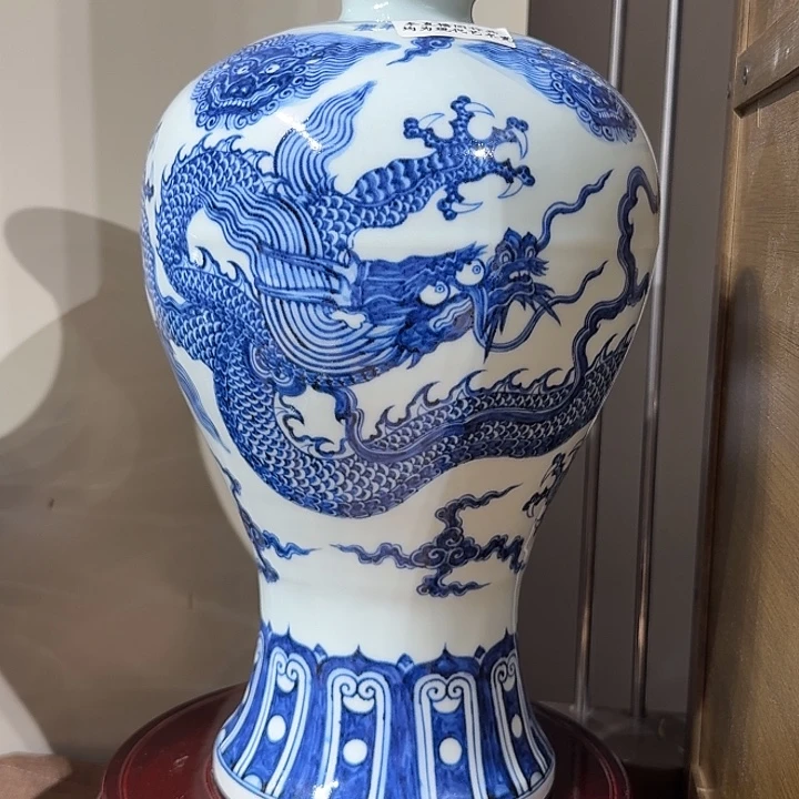 摆件陶微瑕霸王龙美人瓶