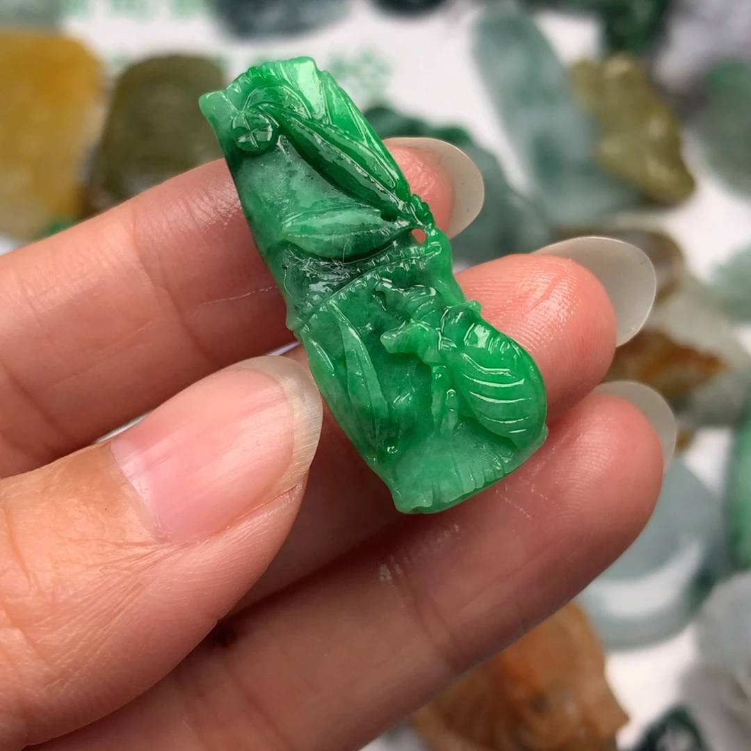 定制翡翠未镶嵌翡翠