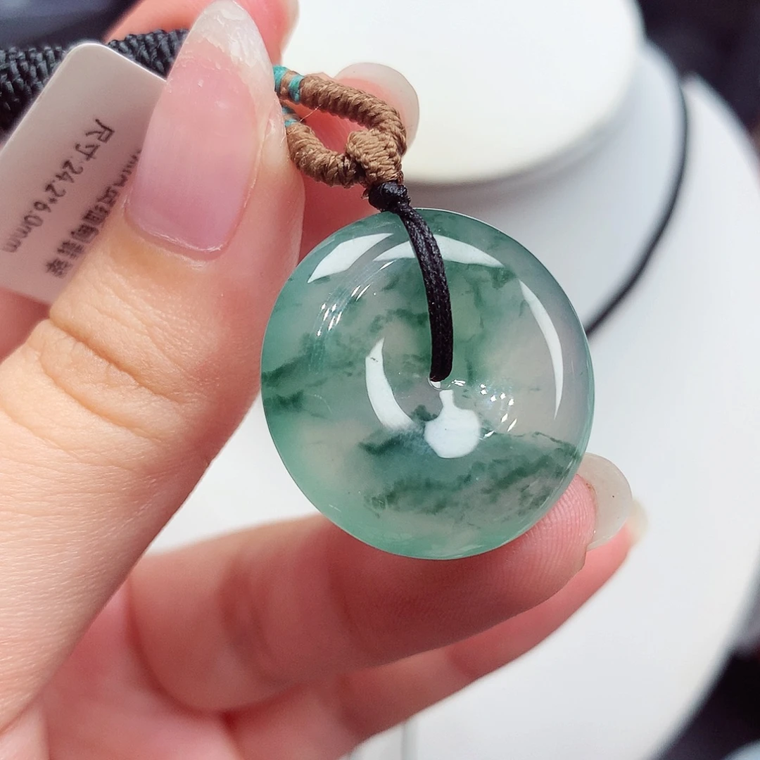 翡翠未镶嵌颈饰翡翠51，24.2/6