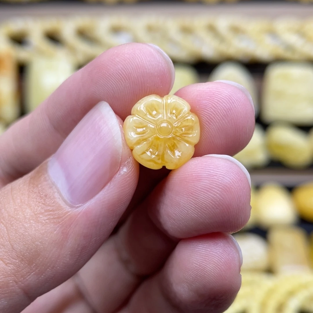 琥珀未镶嵌裸石琥珀蜜蜡