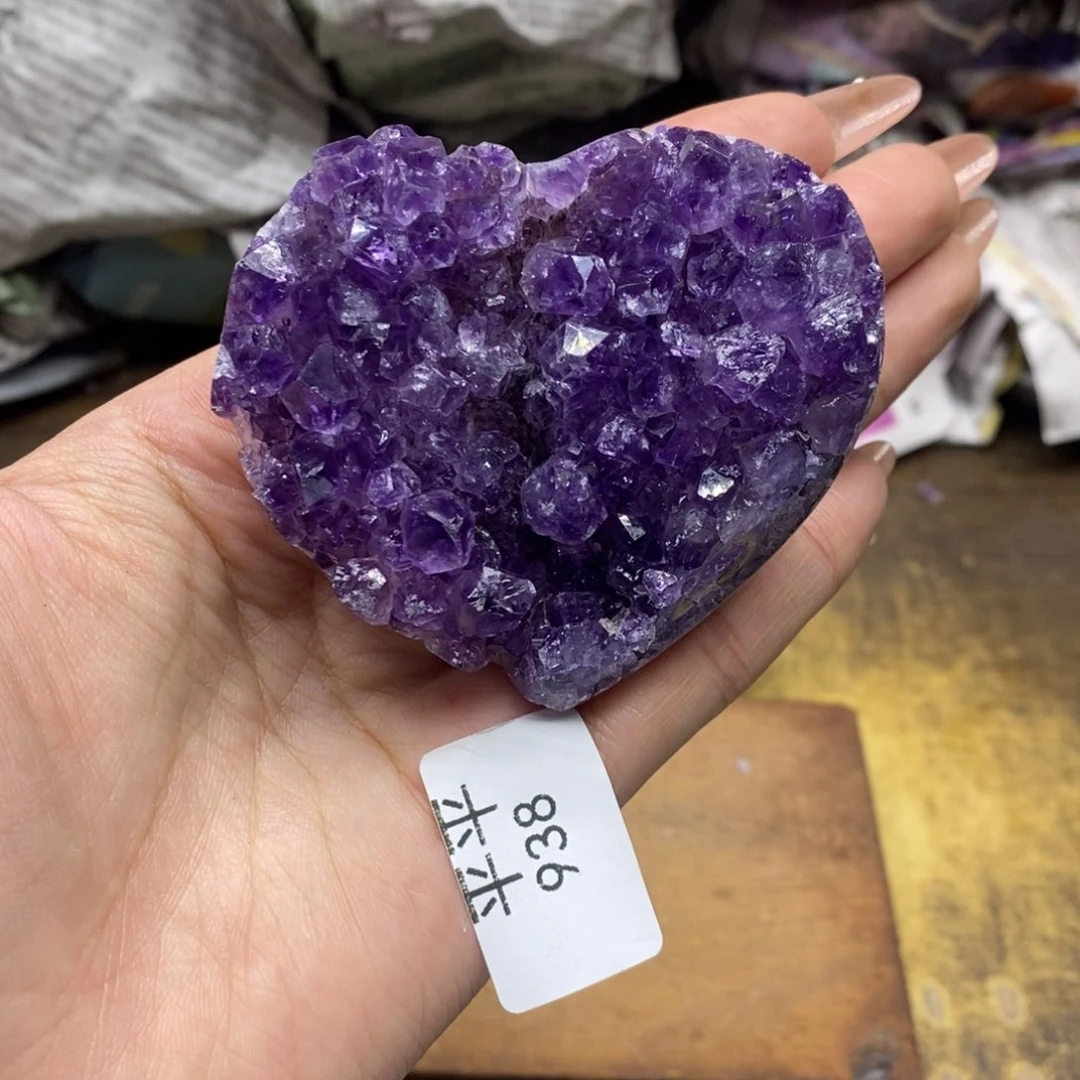 紫晶乌拉圭未镶嵌