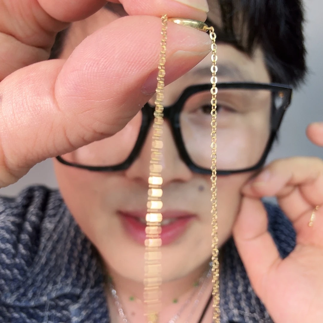 翡翠18K金镶嵌颈饰一件