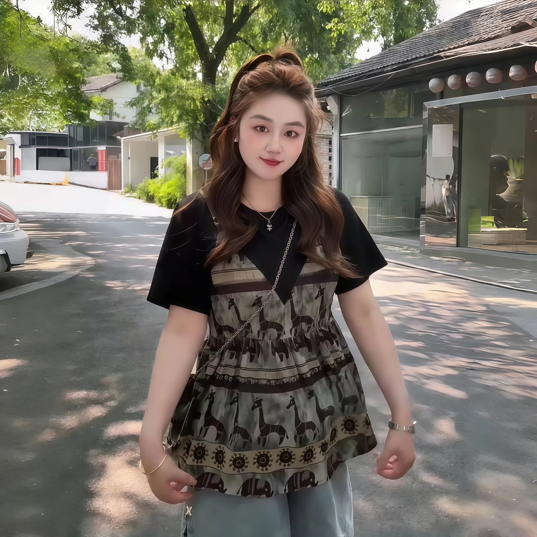 大码女装假两件正肩短袖t恤夏季胖mm百搭超火减龄上衣巨显瘦小衫