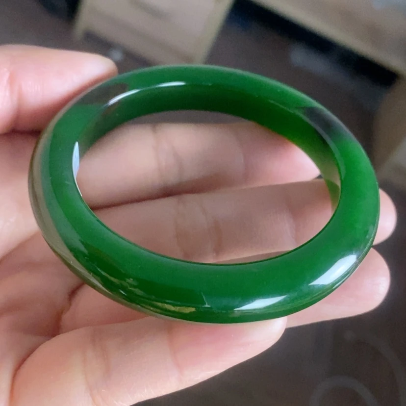 【闪购商品】未镶嵌手镯和田玉（碧玉）