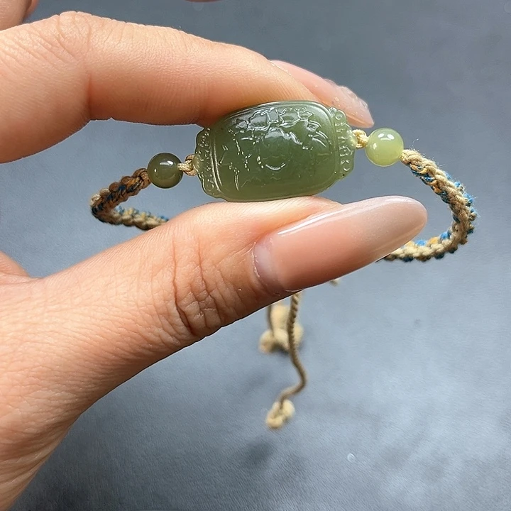 【闪购商品】颈饰未镶嵌和田玉