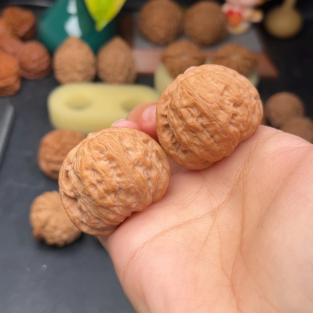 把件文玩核桃凤凰山全品38