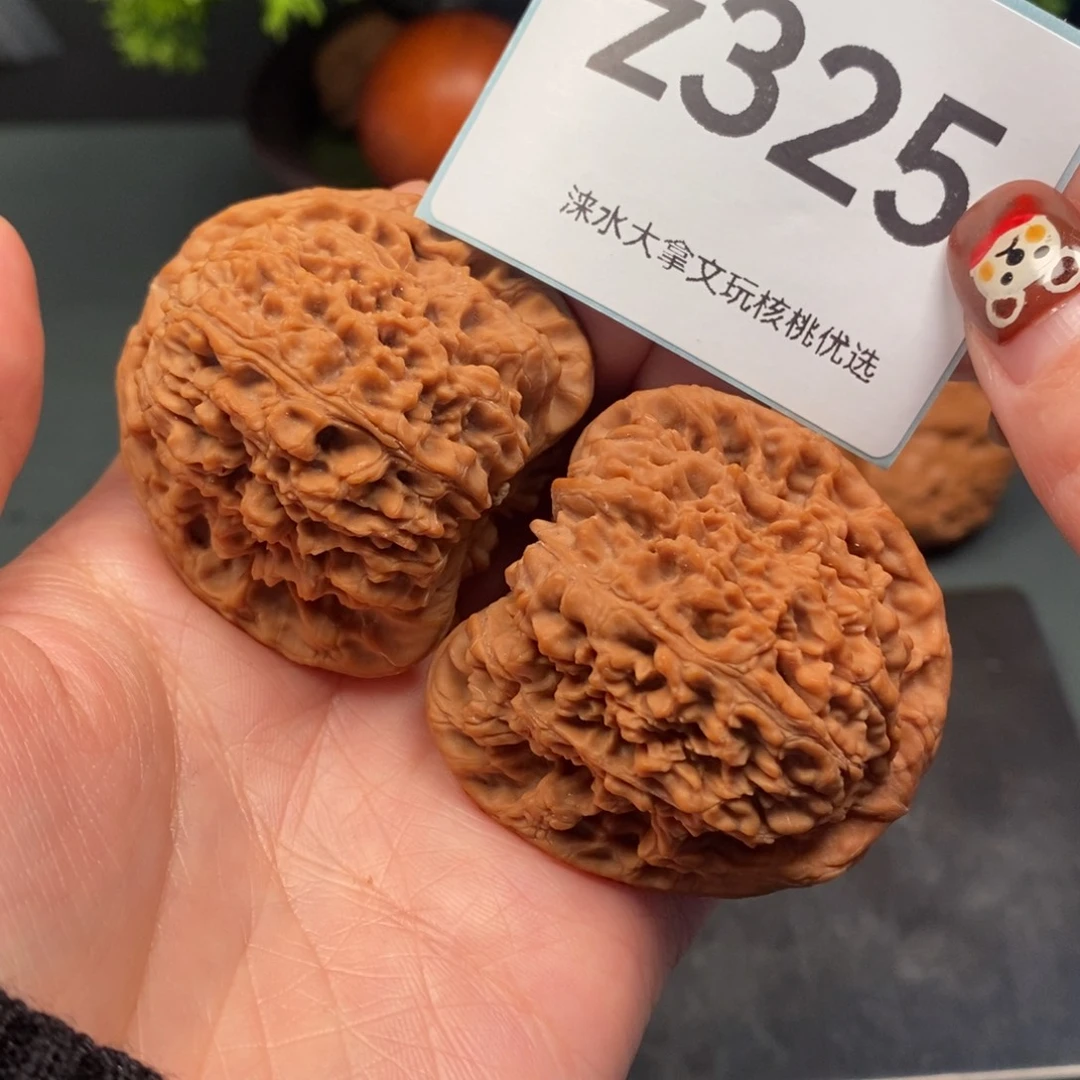 佳***寓文玩核桃把件500      325