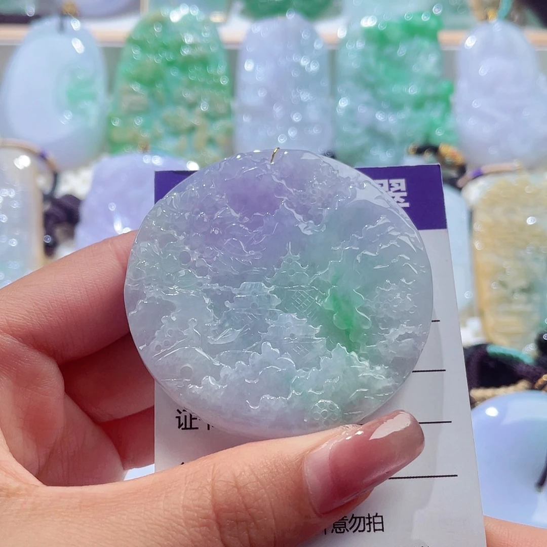 颈饰未镶嵌翡翠山水