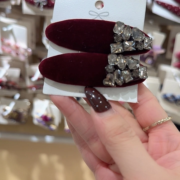 红色丝绒爆米花钻掰掰