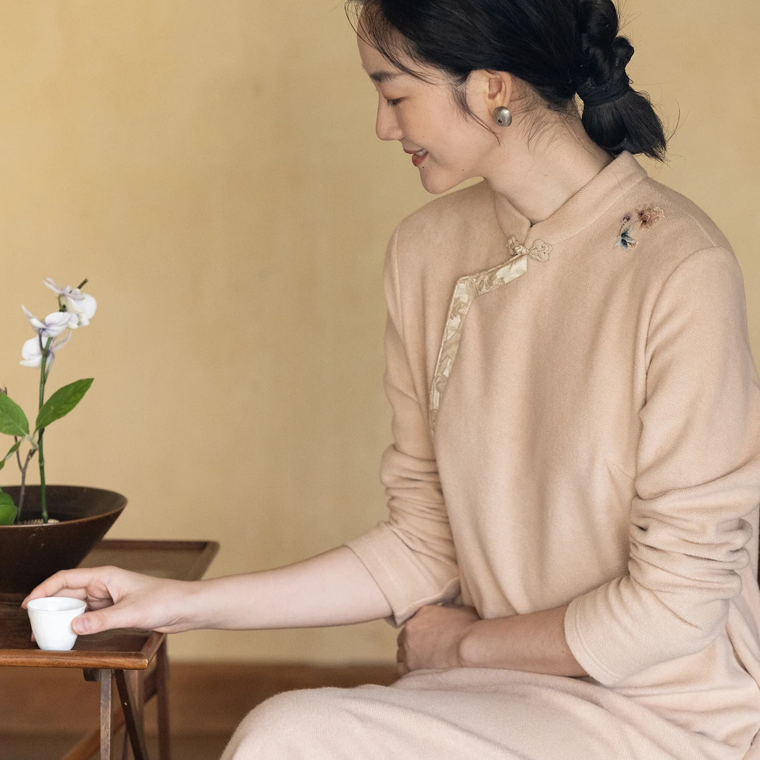 牧衣游原创 手工刺绣纯棉连衣裙柔软舒适宽松新中式改良旗袍 故里