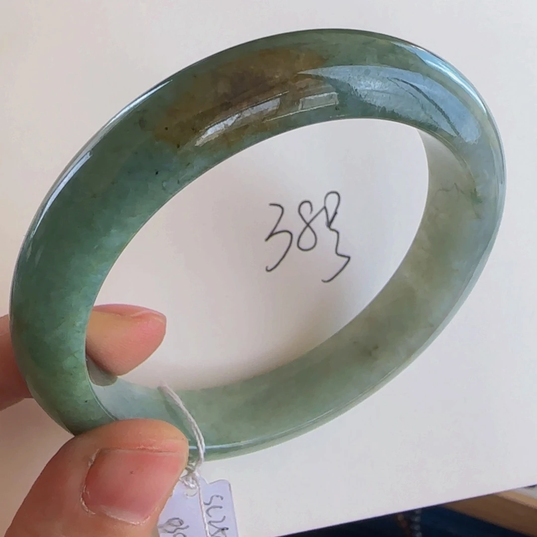 翡翠手镯未镶嵌老坑56.7