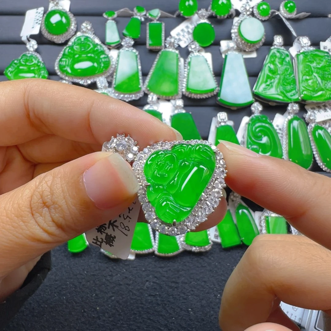 翡翠银S925镶嵌颈饰