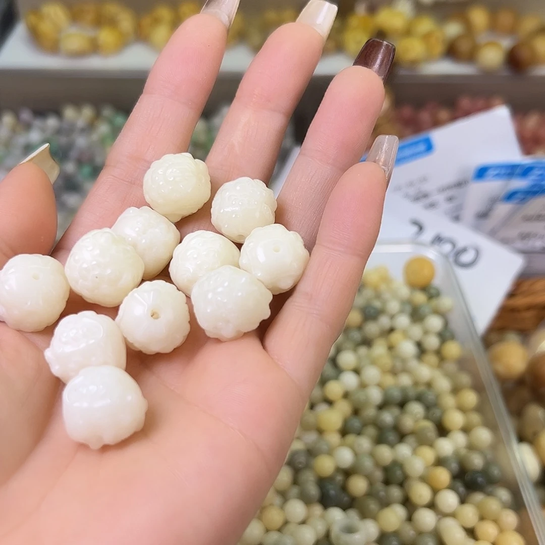 菩提根/象牙果吊坠卡15➕白醒狮6颗