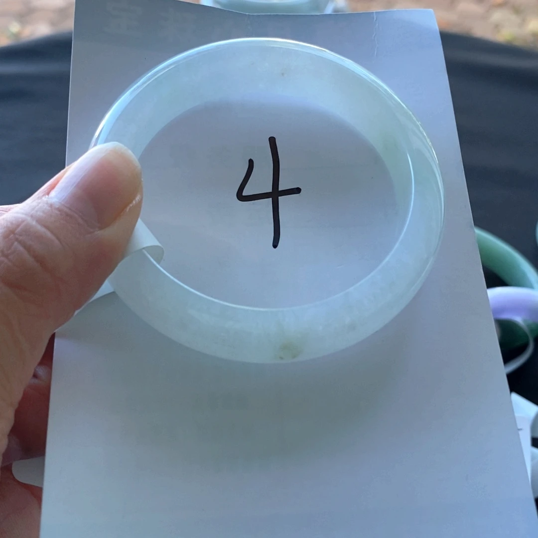 翡翠未镶嵌手镯手镯