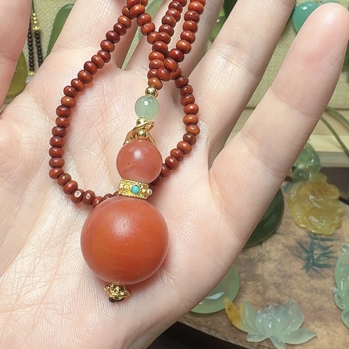 *****蛇纹石玉未镶嵌颈饰