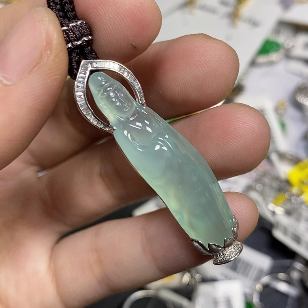 【闪购商品】颈饰18K金镶嵌翡翠盏****化吊坠