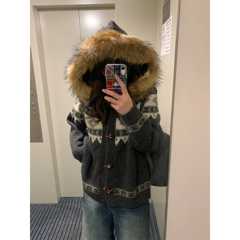 费尔岛毛衣外套男女款秋季慵懒高级感美式复古连帽牛角扣针织开衫